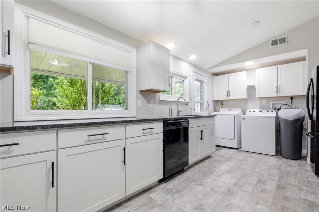 9164 Weaver Road Ravenna OH 44266