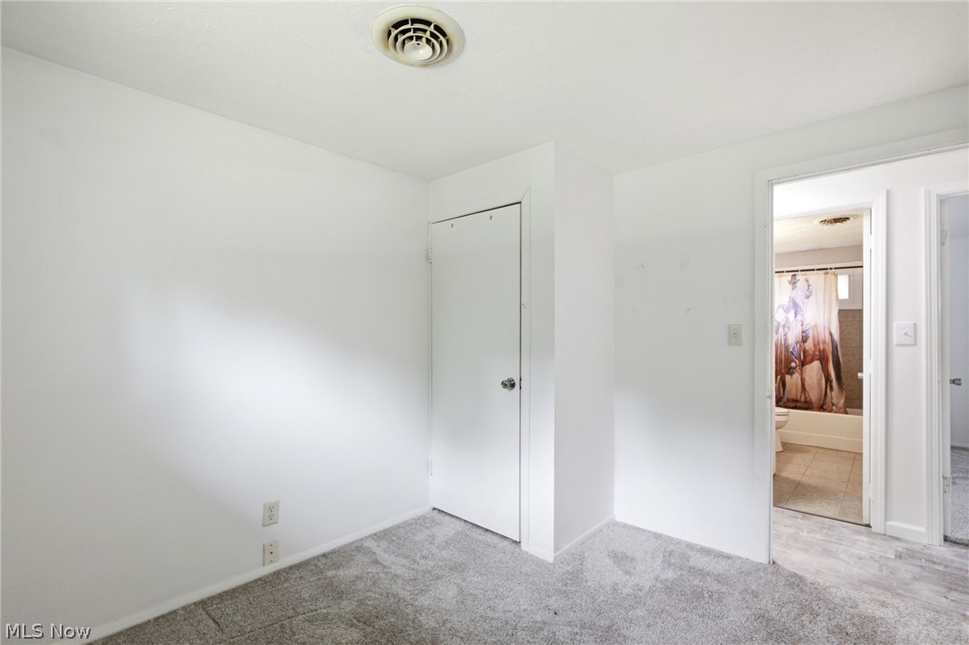 9164 Weaver Road Ravenna OH 44266