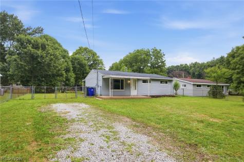 9164 Weaver Road Ravenna OH 44266