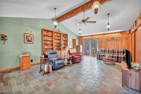 37846 Sharpe Avenue Willoughby OH 44094