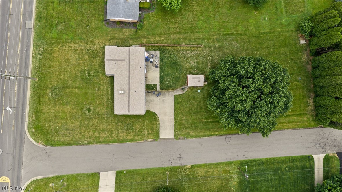 6323 Middlebranch Avenue NE Canton OH 44721