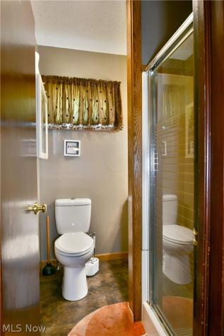 24 Lincoln Avenue Niles OH 44446