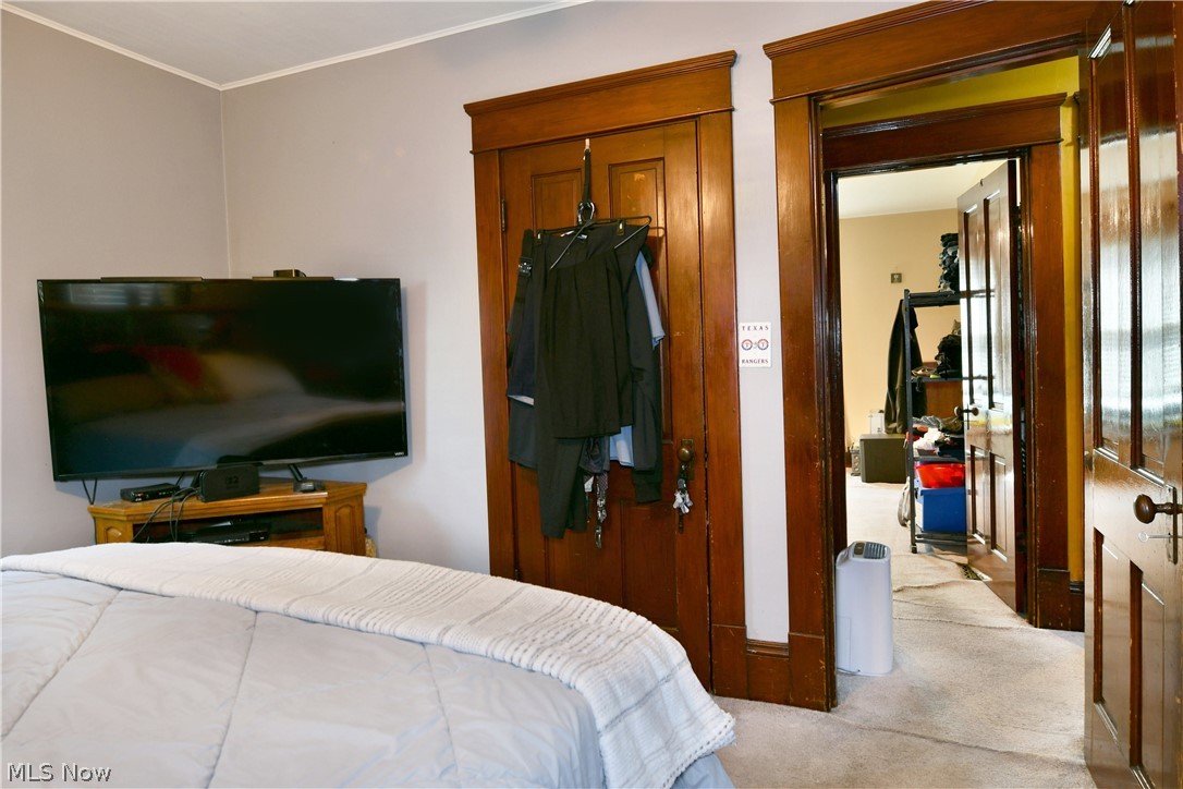 24 Lincoln Avenue Niles OH 44446