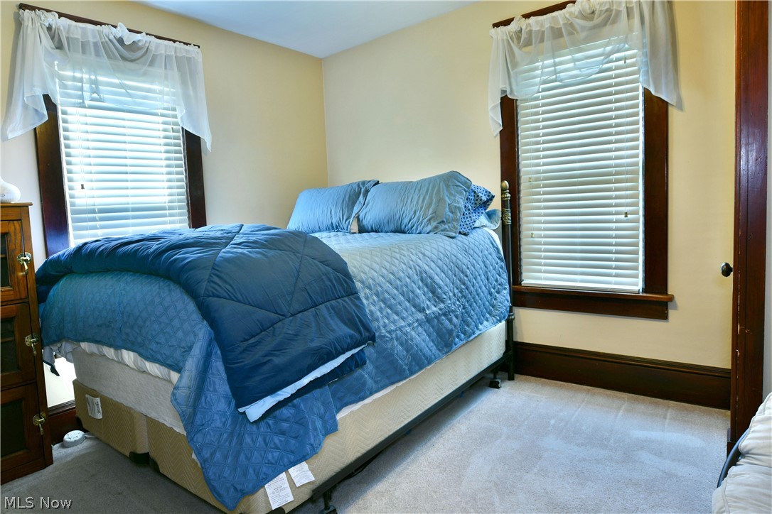 24 Lincoln Avenue Niles OH 44446