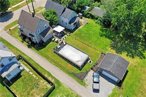 24 Lincoln Avenue Niles OH 44446