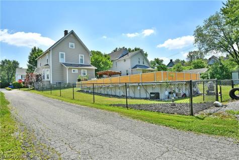 24 Lincoln Avenue Niles OH 44446