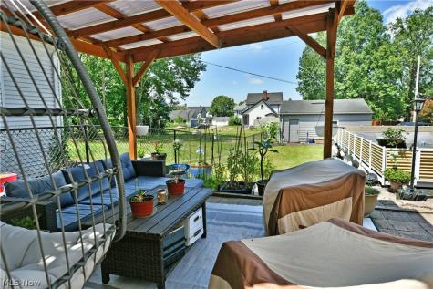 24 Lincoln Avenue Niles OH 44446
