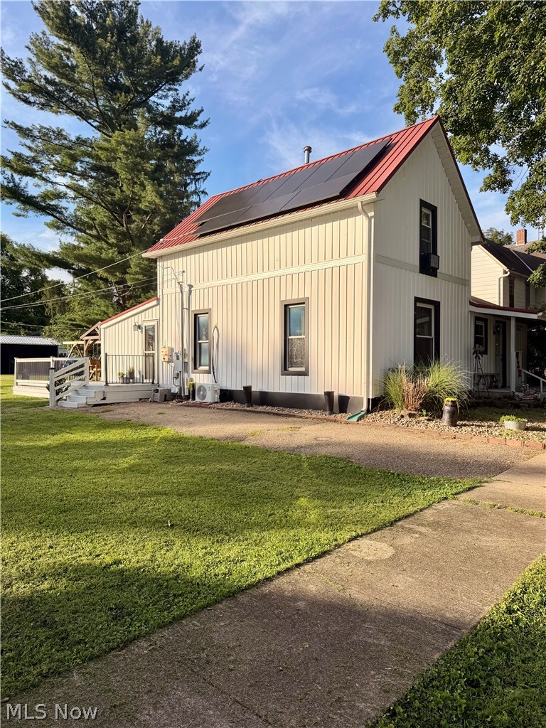 412 4th Street Warsaw OH 43844