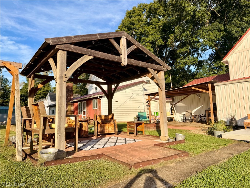 412 4th Street Warsaw OH 43844