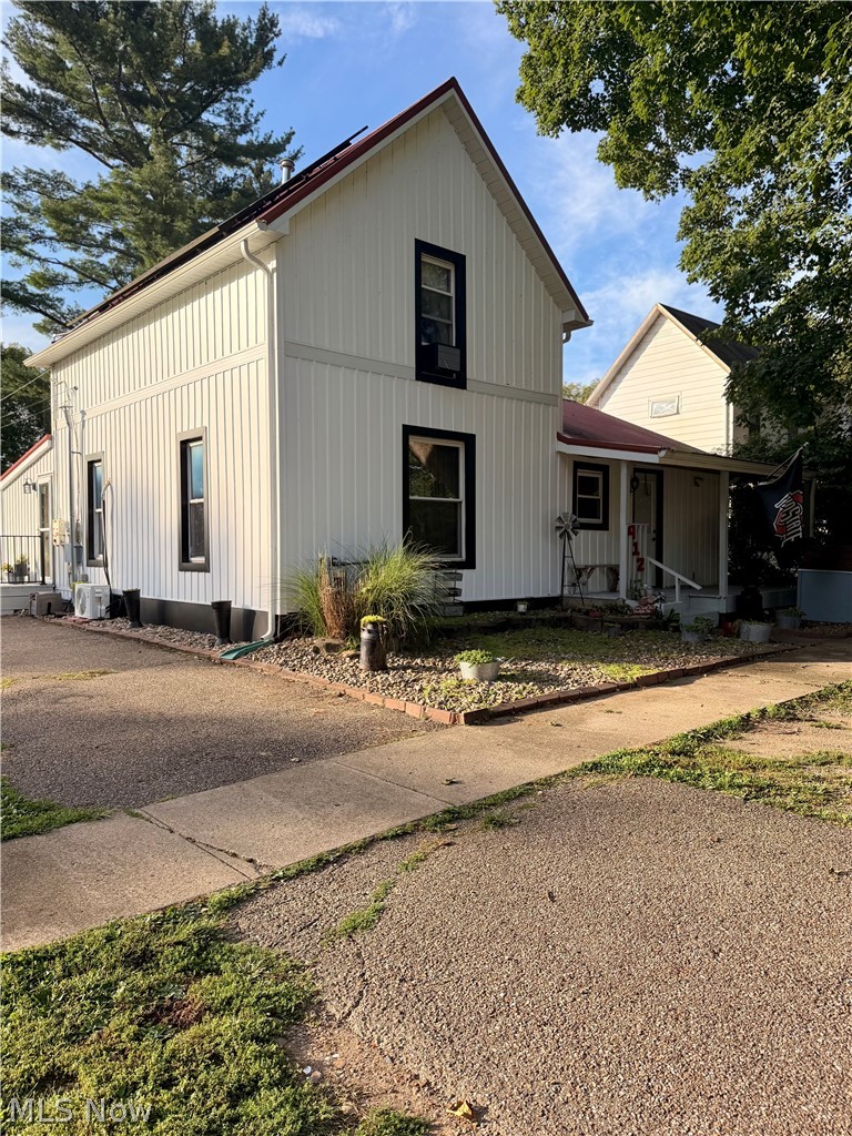 412 4th Street Warsaw OH 43844