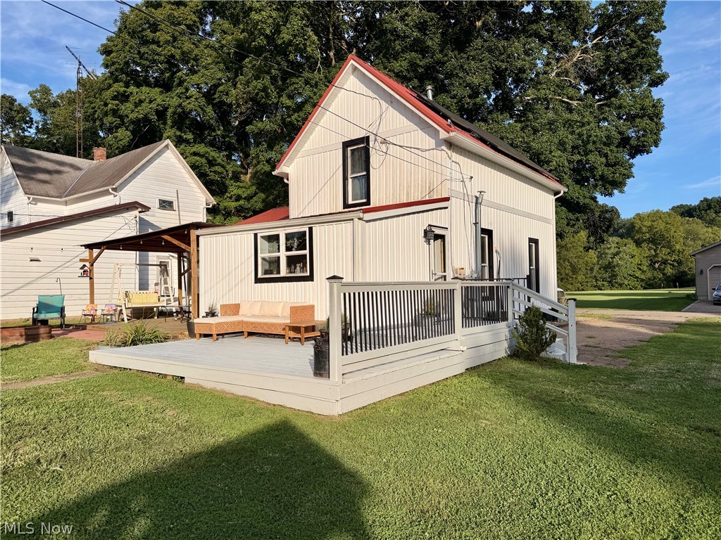 412 4th Street Warsaw OH 43844