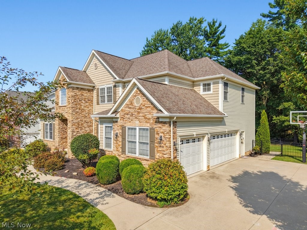 1049 Whispering Woods Drive Macedonia OH 44056