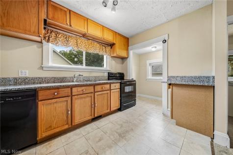 259 E 324th Street Willowick OH 44095