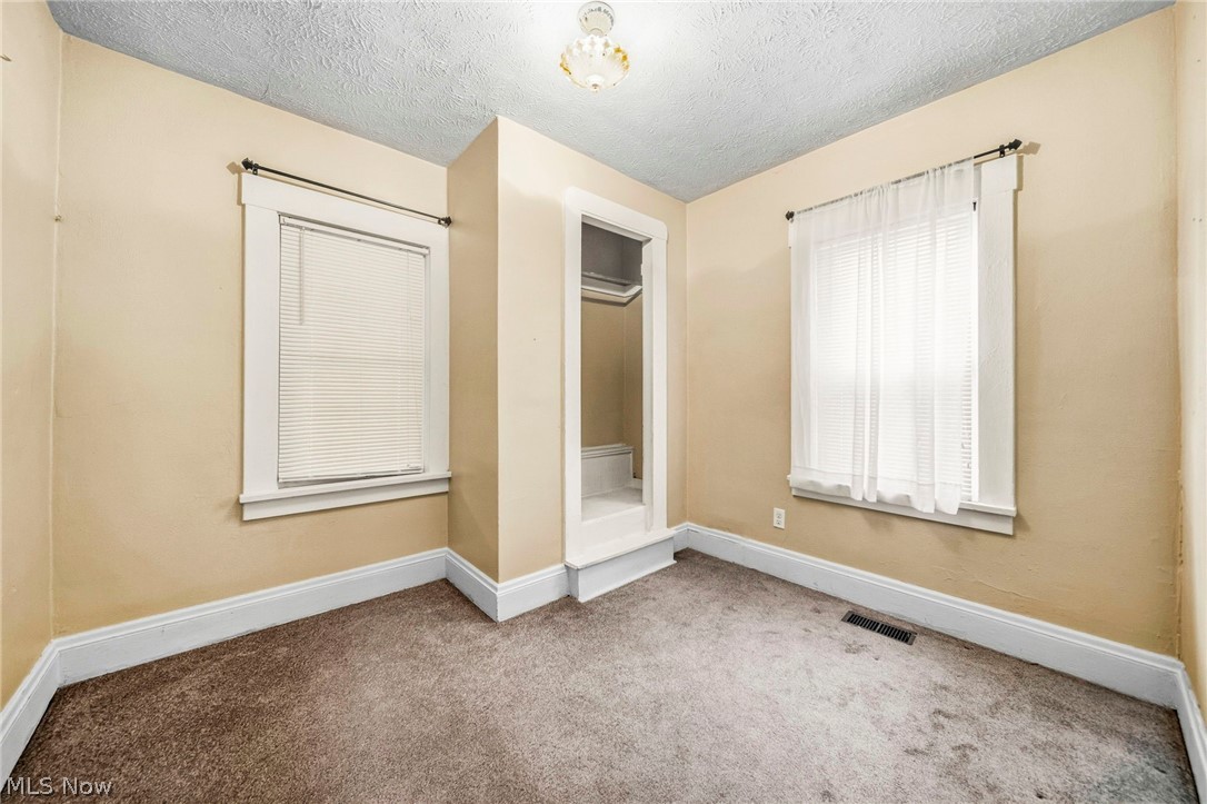 259 E 324th Street Willowick OH 44095
