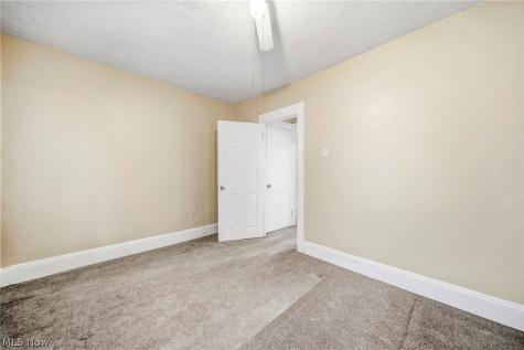 259 E 324th Street Willowick OH 44095