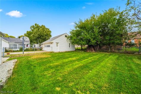 259 E 324th Street Willowick OH 44095