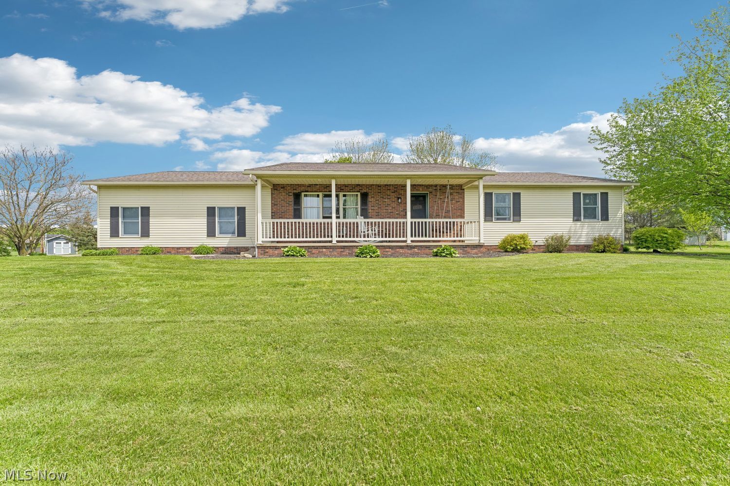 6151 Apple Creek Road Smithville OH 44677