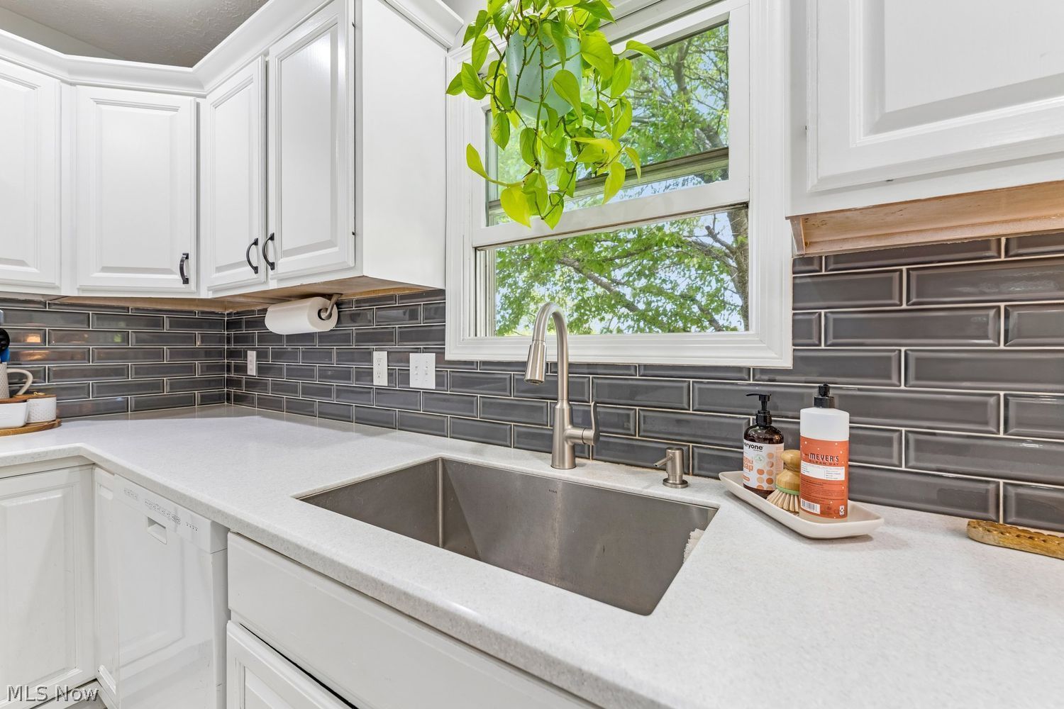 6151 Apple Creek Road Smithville OH 44677
