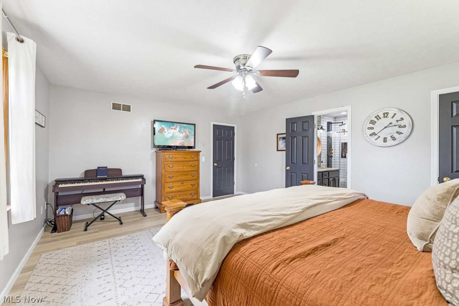6151 Apple Creek Road Smithville OH 44677