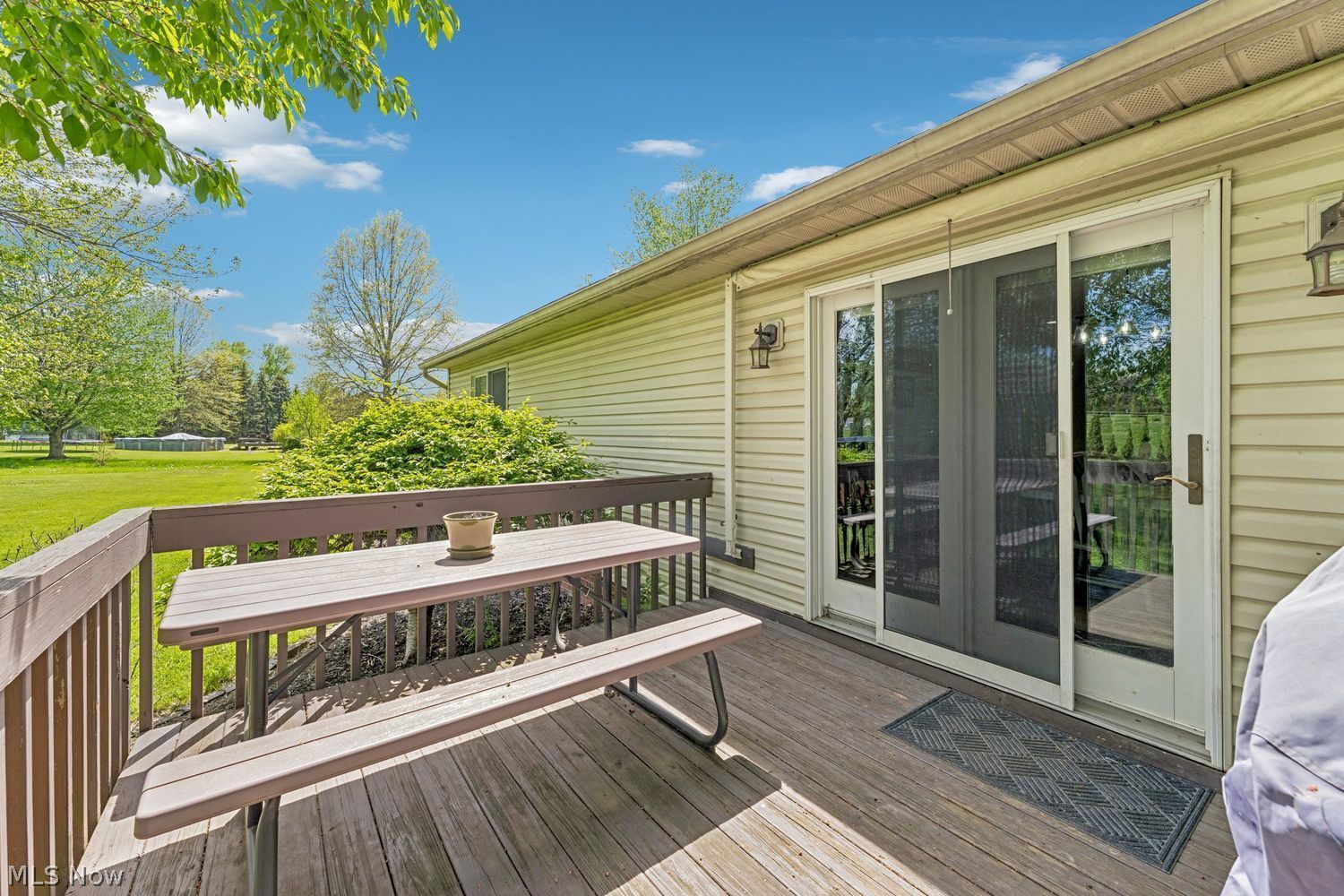 6151 Apple Creek Road Smithville OH 44677