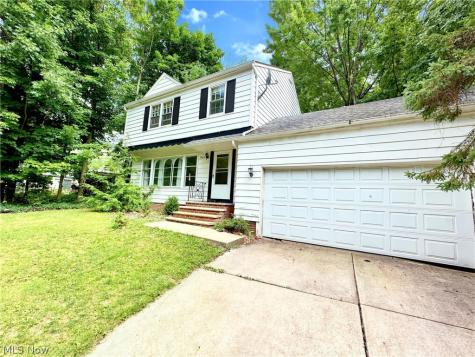 19631 Delaware Drive Euclid OH 44117
