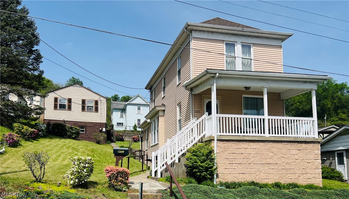 1121 N 7th Street Martins Ferry OH 43935
