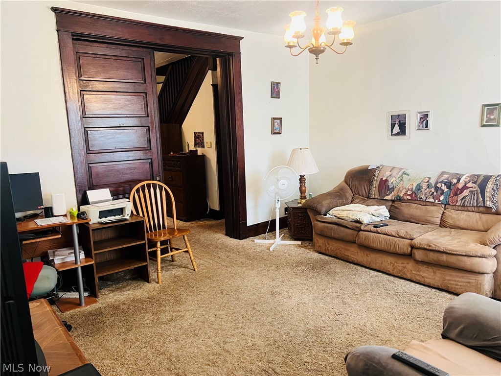 1121 N 7th Street Martins Ferry OH 43935