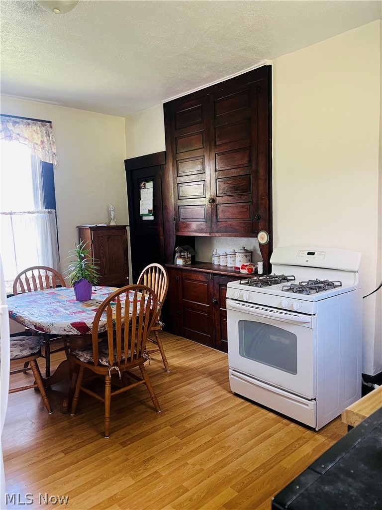 1121 N 7th Street Martins Ferry OH 43935