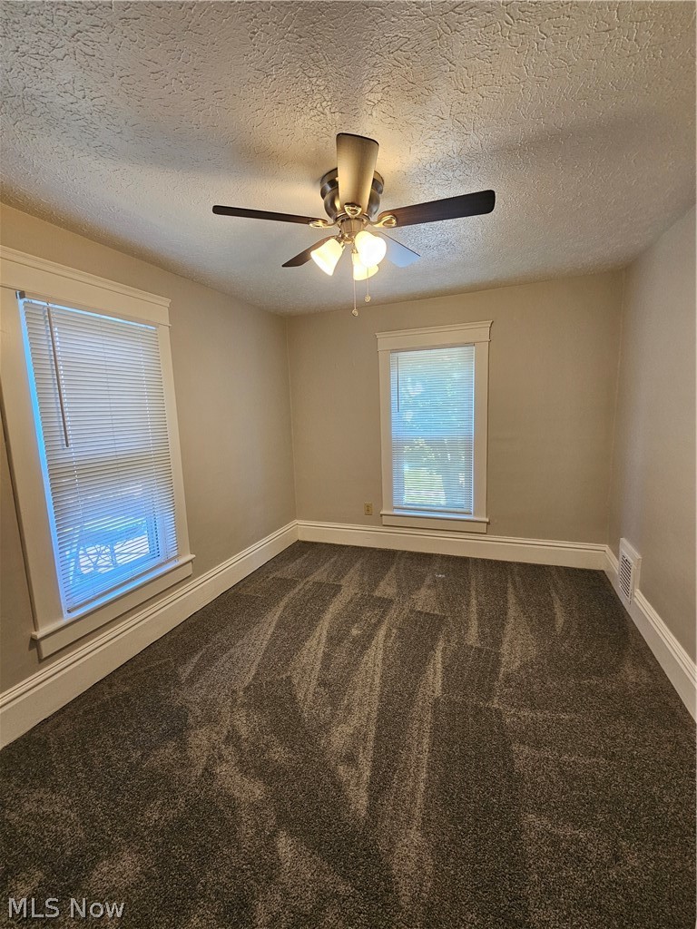 1005 Raymond Street Akron OH 44307