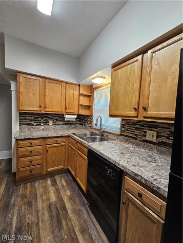 1005 Raymond Street Akron OH 44307