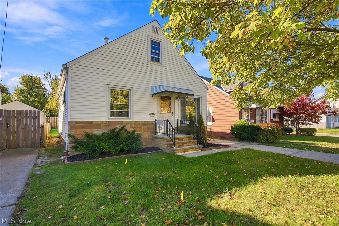 16907 Puritas Avenue Cleveland OH 44135