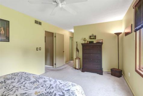 13964 Olde Orchard Road Strongsville OH 44136