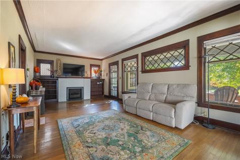 337 19th Street NW Canton OH 44709