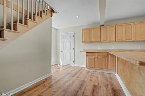 2590 21st Street Cuyahoga Falls OH 44223