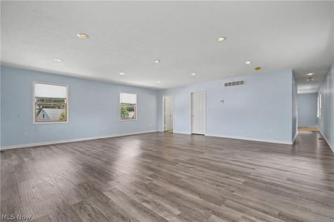 2590 21st Street Cuyahoga Falls OH 44223