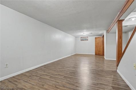 2590 21st Street Cuyahoga Falls OH 44223
