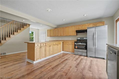 2590 21st Street Cuyahoga Falls OH 44223