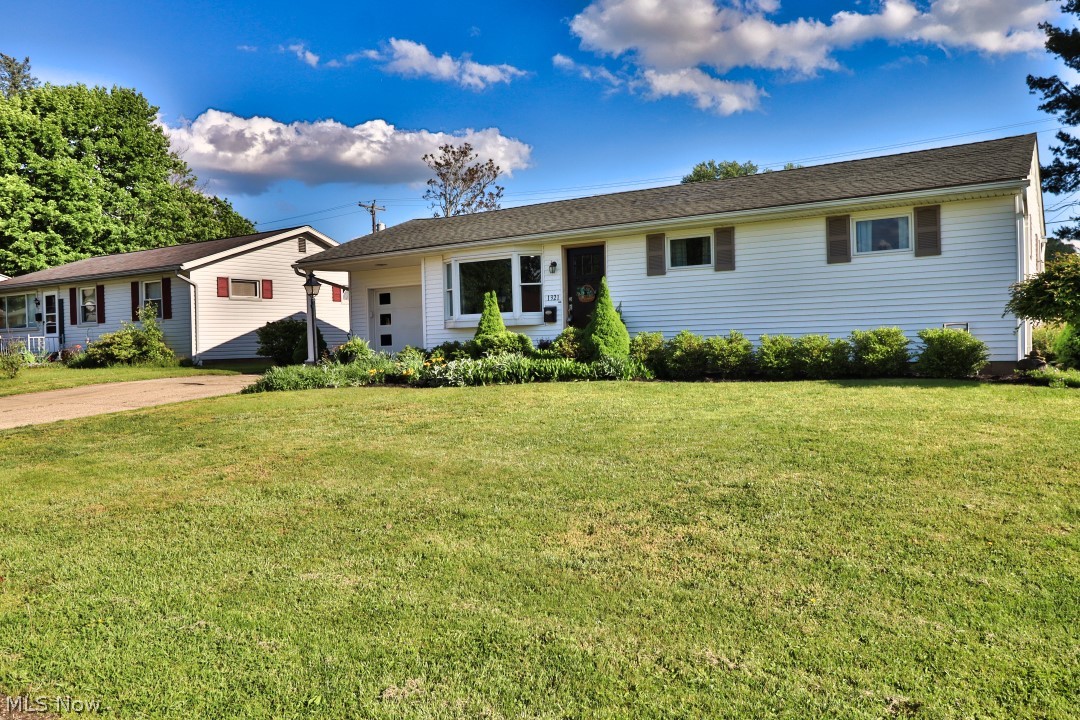 1321 Moccasin Lane Coshocton OH 43812
