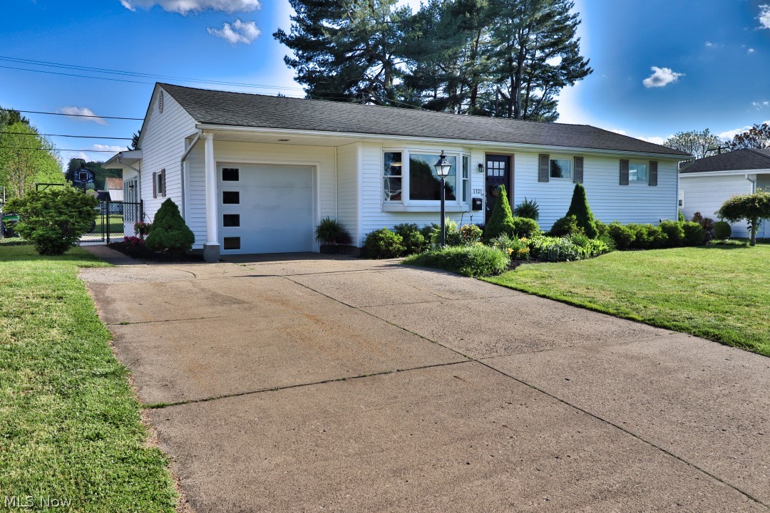 1321 Moccasin Lane Coshocton OH 43812
