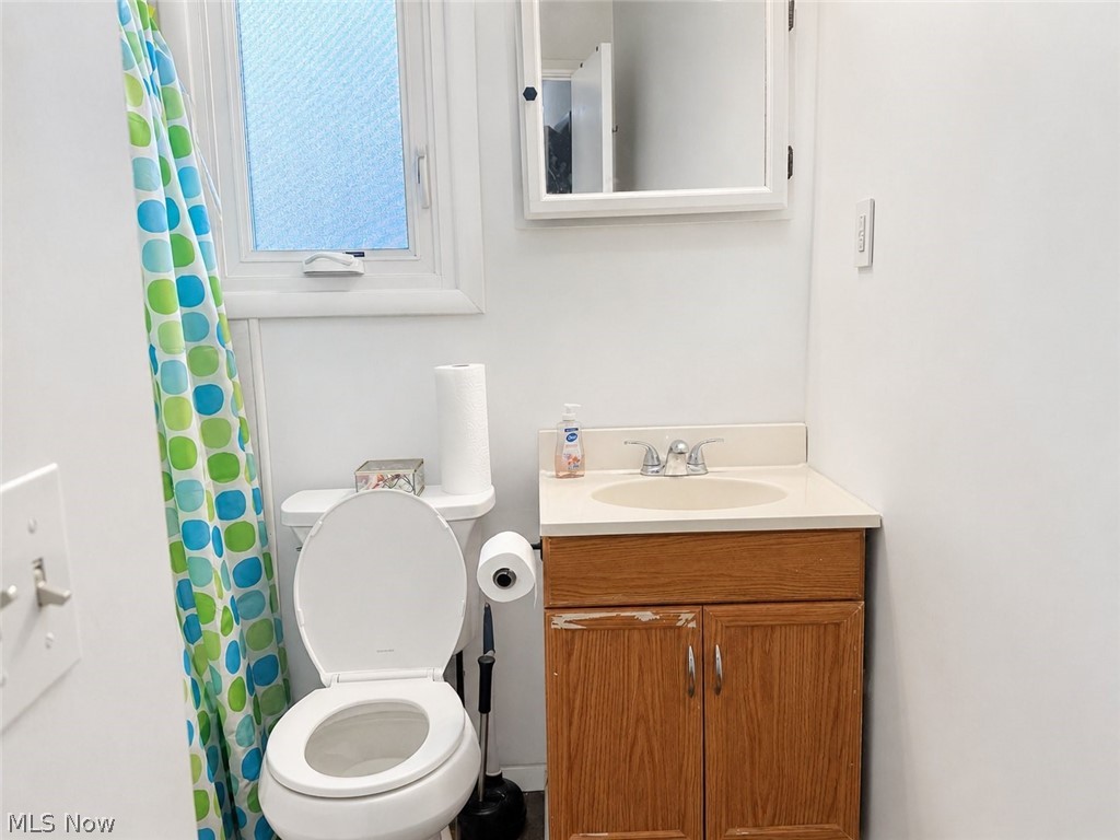 4343 Brockley Avenue Sheffield Lake OH 44054