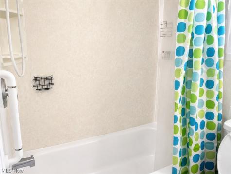 4343 Brockley Avenue Sheffield Lake OH 44054