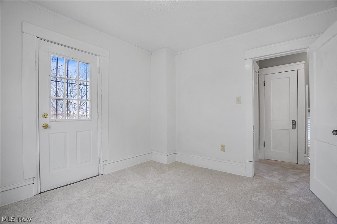 8805 Jeffries Avenue Cleveland OH 44105