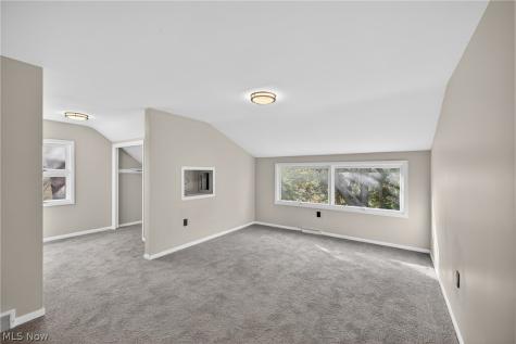 19871 Upper Valley Drive Euclid OH 44117