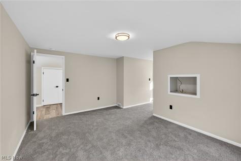 19871 Upper Valley Drive Euclid OH 44117