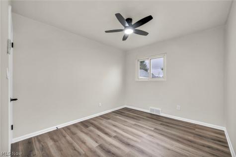 6330 Stonecrest Drive Brook Park OH 44142