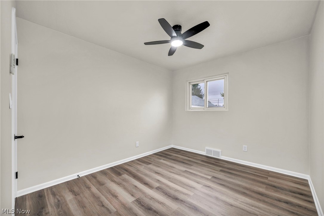 6330 Stonecrest Drive Brook Park OH 44142
