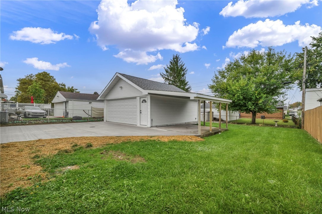 6330 Stonecrest Drive Brook Park OH 44142