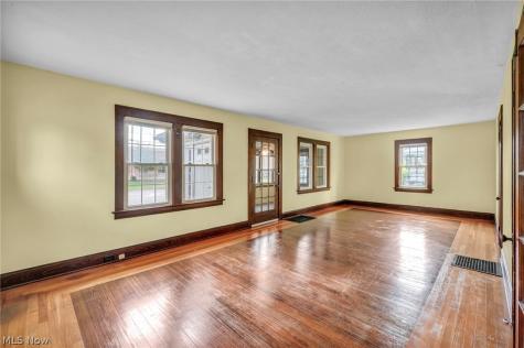 6504 Som Center Road Solon OH 44139