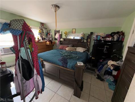 2028 W 104th Street Cleveland OH 44102