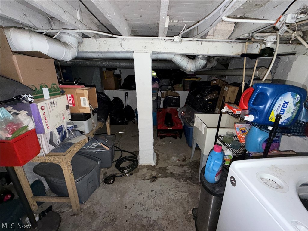 2028 W 104th Street Cleveland OH 44102